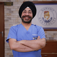 DR. RAVINDER SINGH